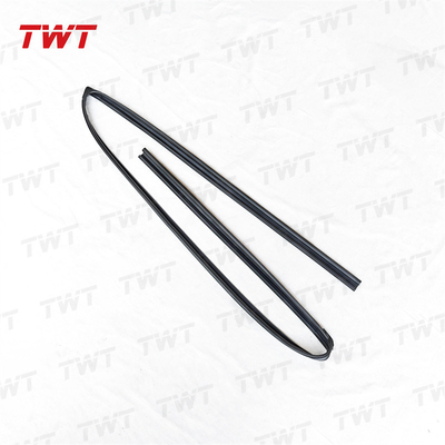 Original 68141-35120 Front Right Passenger Window Channel 6814135120 68141 35120 for Toyota 4Runner 2009-2013 Grn28#